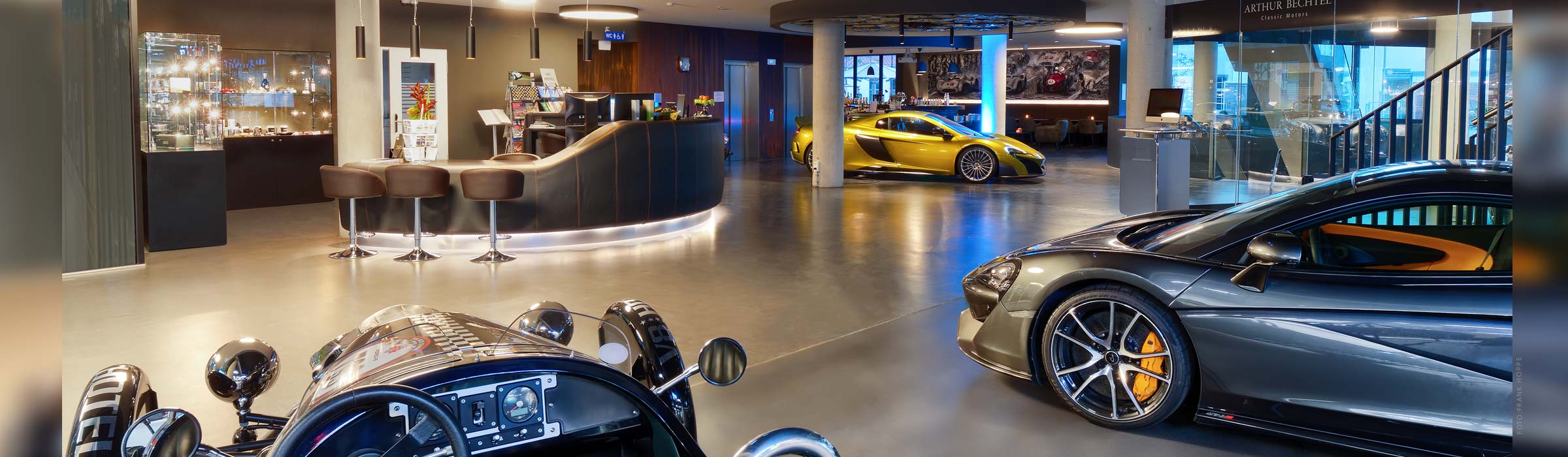 v8 hotel motorworld sindelfingen